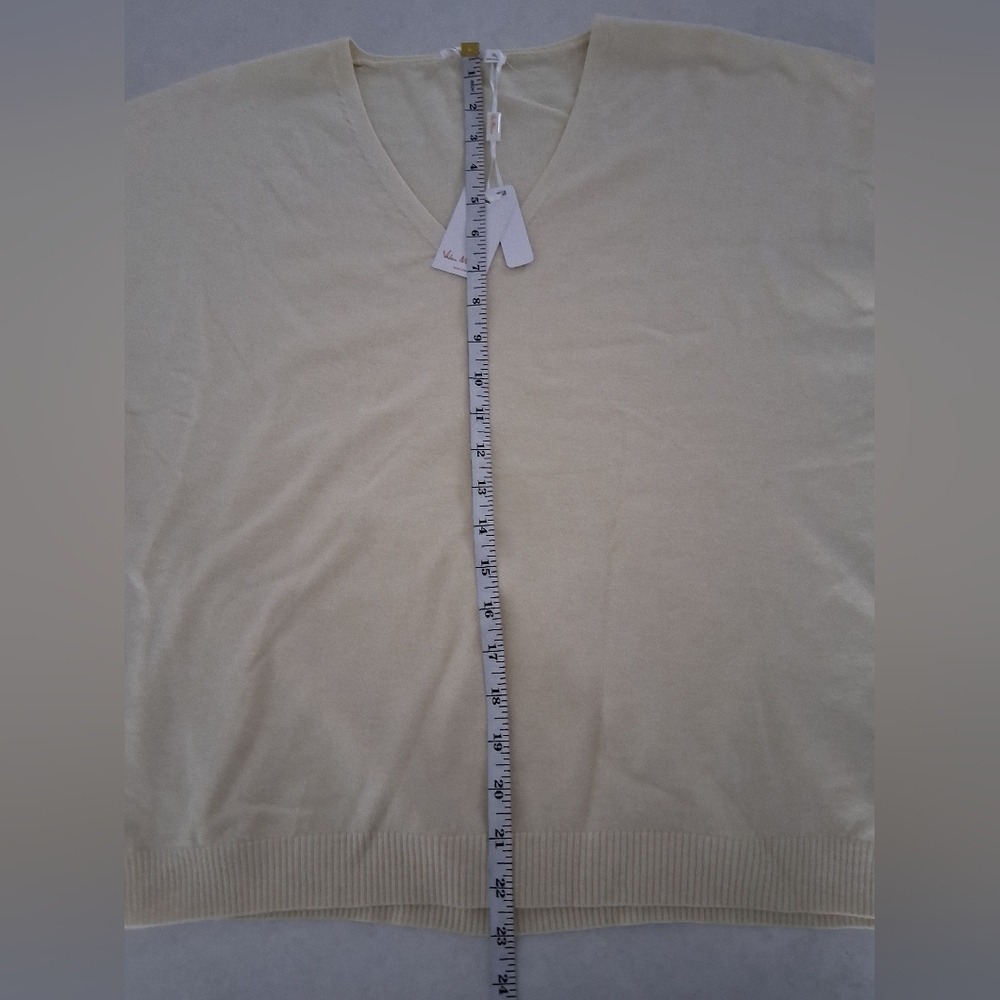 NWT Vila Milano/ Cream V-Neck Sweater/ Size US XL - Picture 9 of 9